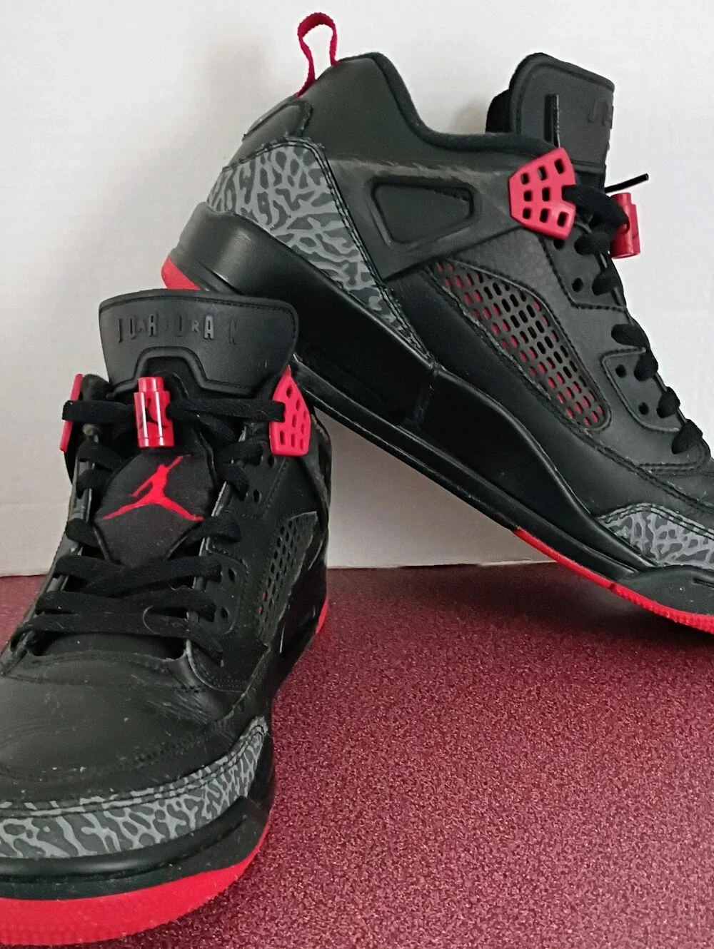 Jordan Spizike Low Bred Man's Retro Sneakers 11.5